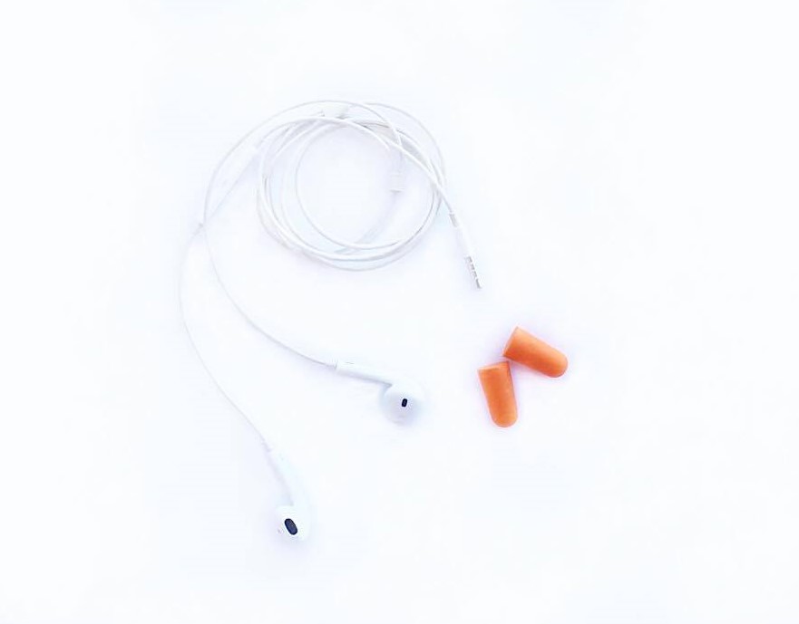 headphones-earplugs